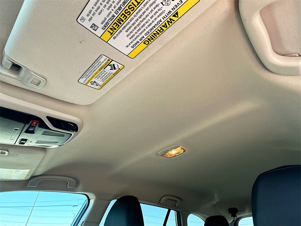 Used 2022 Subaru Outback Limited image 10