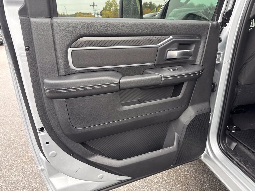 New 2027 RAM 2500 Big Horn AWD/4WD image 21