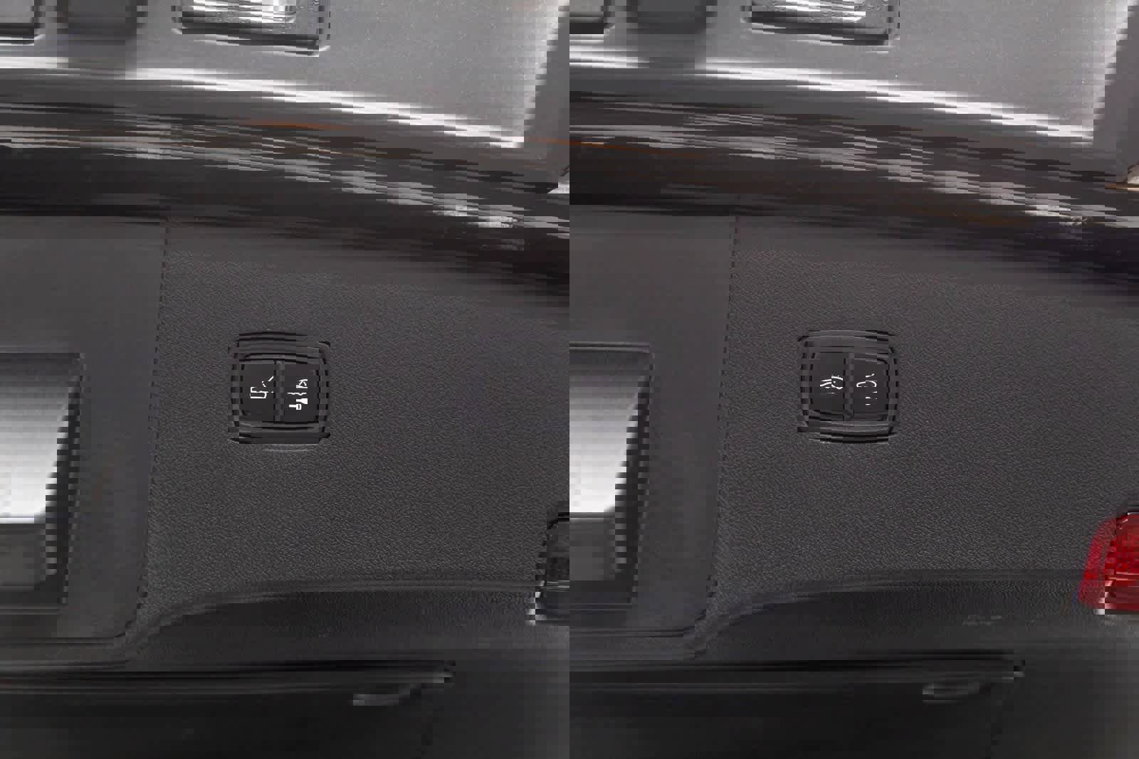 Used 2024 Porsche Cayenne S image 45