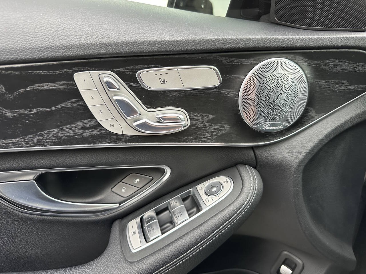 Used 2017 Mercedes-Benz C 300 Sedan w/ Premium 2 Package image 11