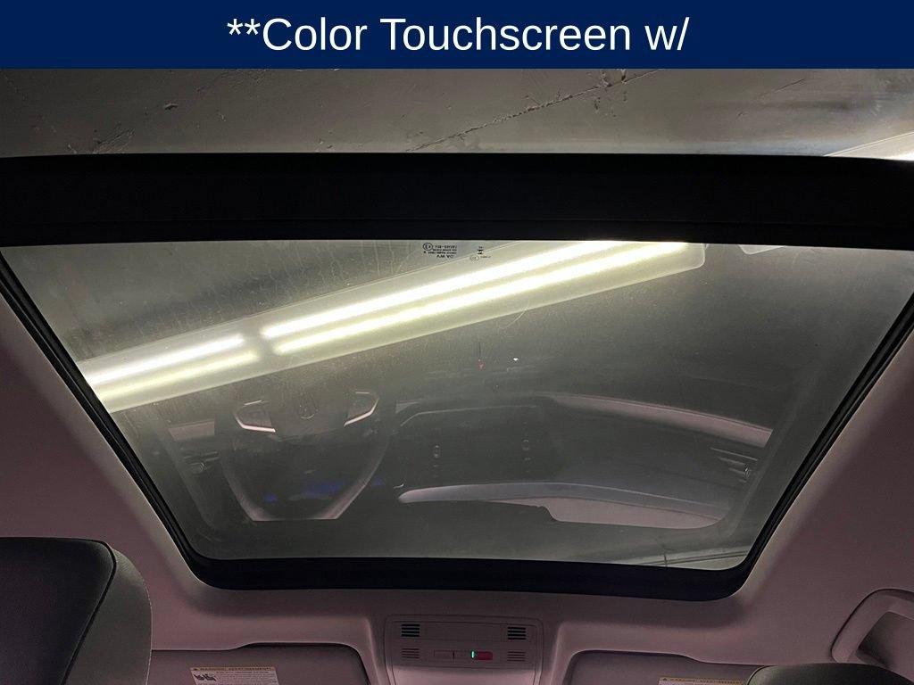 Certified 2024 Volkswagen Taos SE w/ Panoramic Sunroof Package AWD/4WD image 10