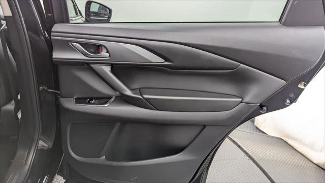 Used 2023 MAZDA CX-9 Touring image 23