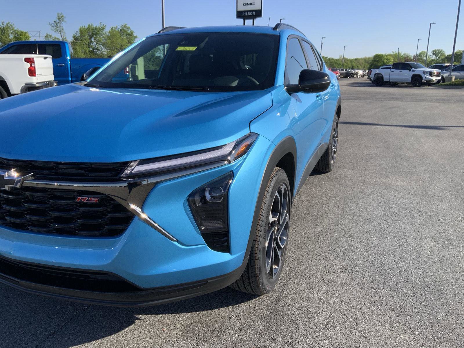 New 2026 Chevrolet Trax RS FWD image 13