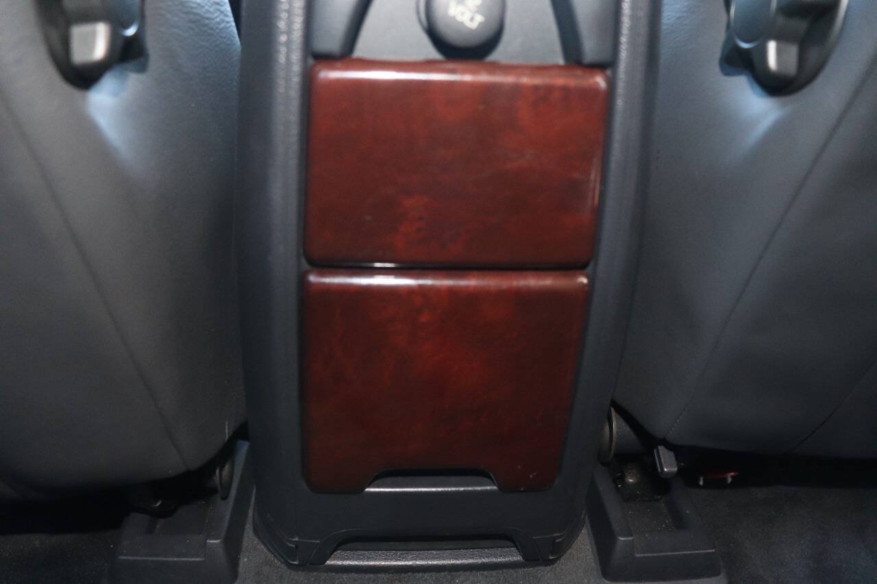 Used 2013 Volvo XC90 3.2 FWD image 41