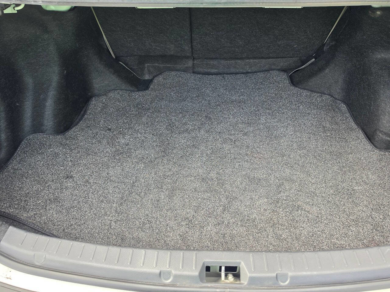 Used 2011 Toyota Corolla LE FWD image 24