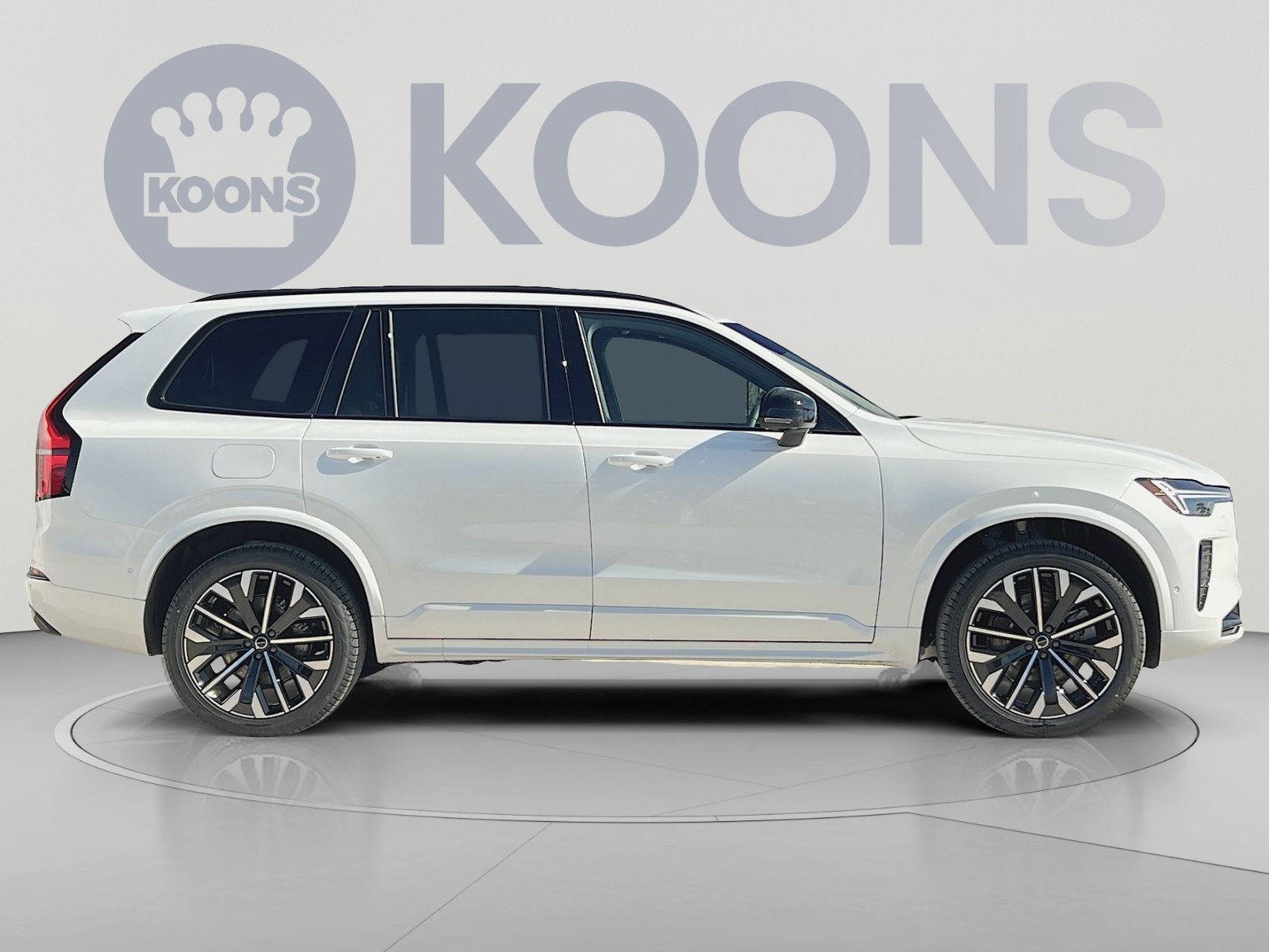 New 2026 Volvo XC90 T8 Ultra w/ Protection Package Premier AWD/4WD image 17