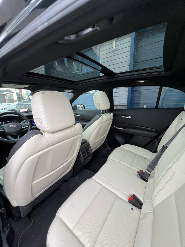 Used 2021 Cadillac XT4 Sport image 12