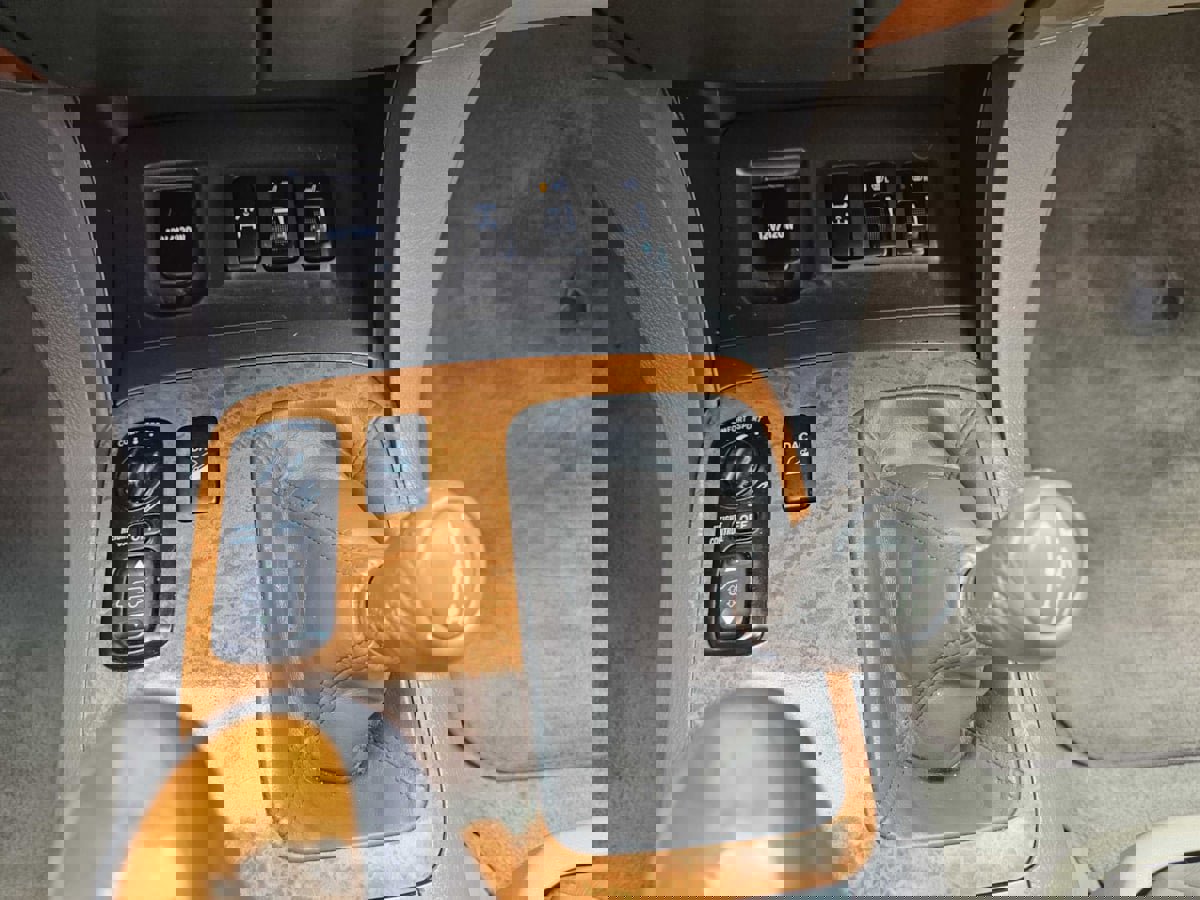 Used 2004 Lexus GX 470 4WD image 19