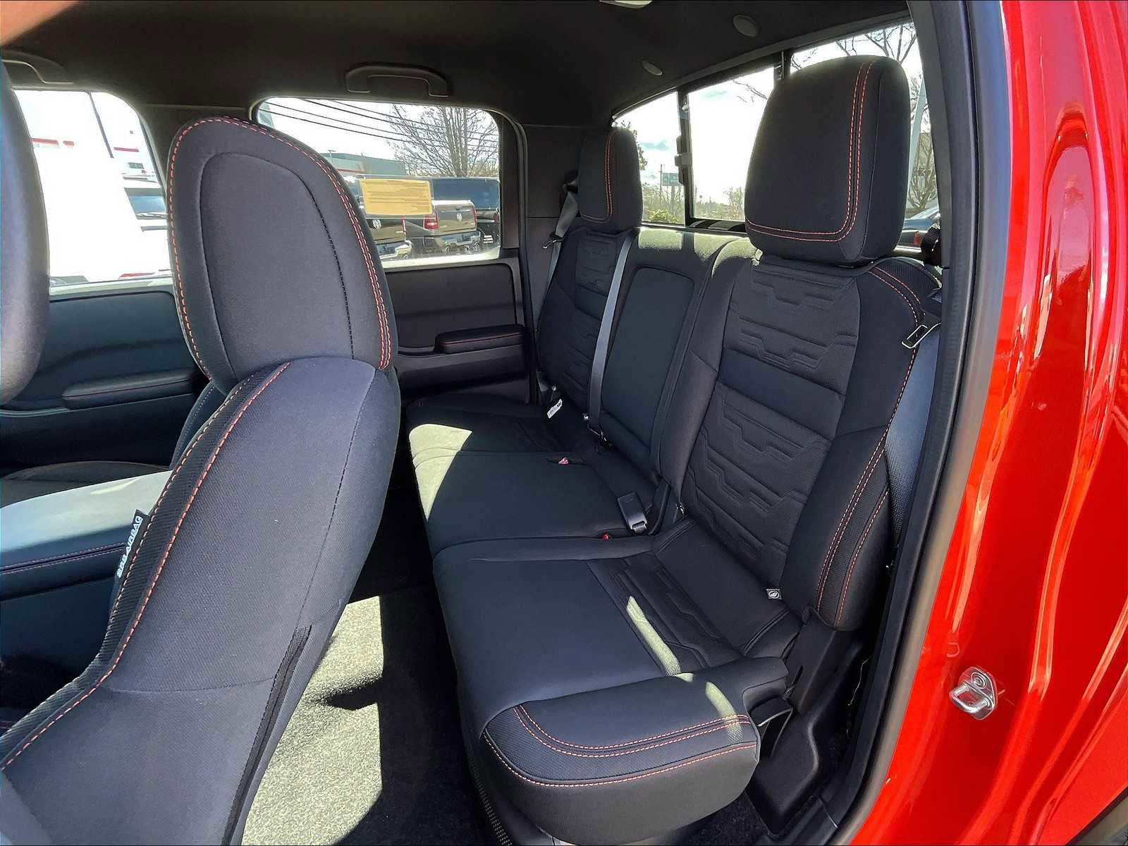 New 2025 Nissan Frontier PRO-4X image 15