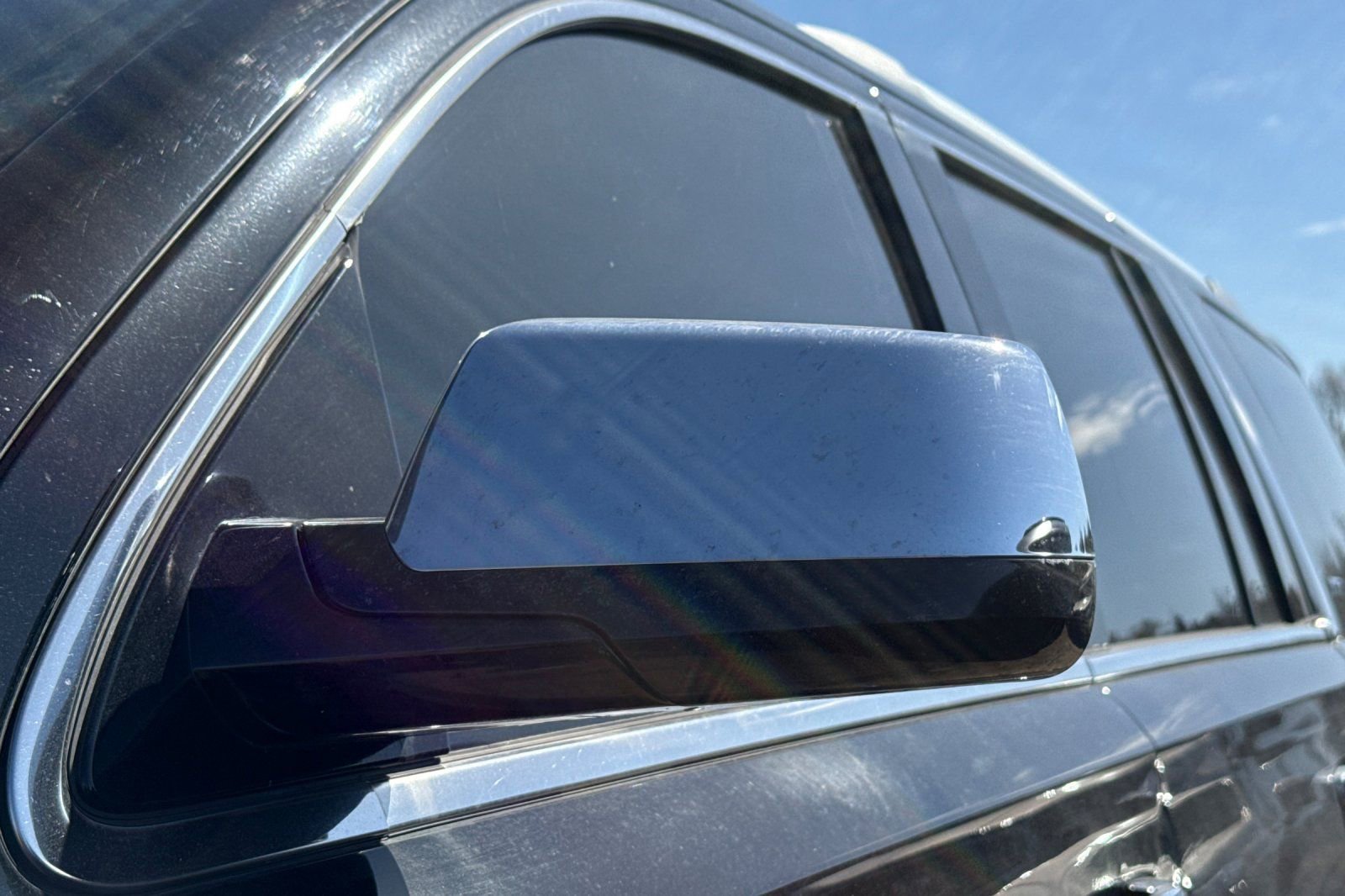 Used 2015 Chevrolet Tahoe LTZ AWD/4WD image 7