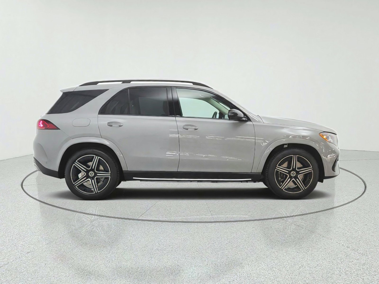 New 2027 Mercedes-Benz GLE 450 4MATIC image 4