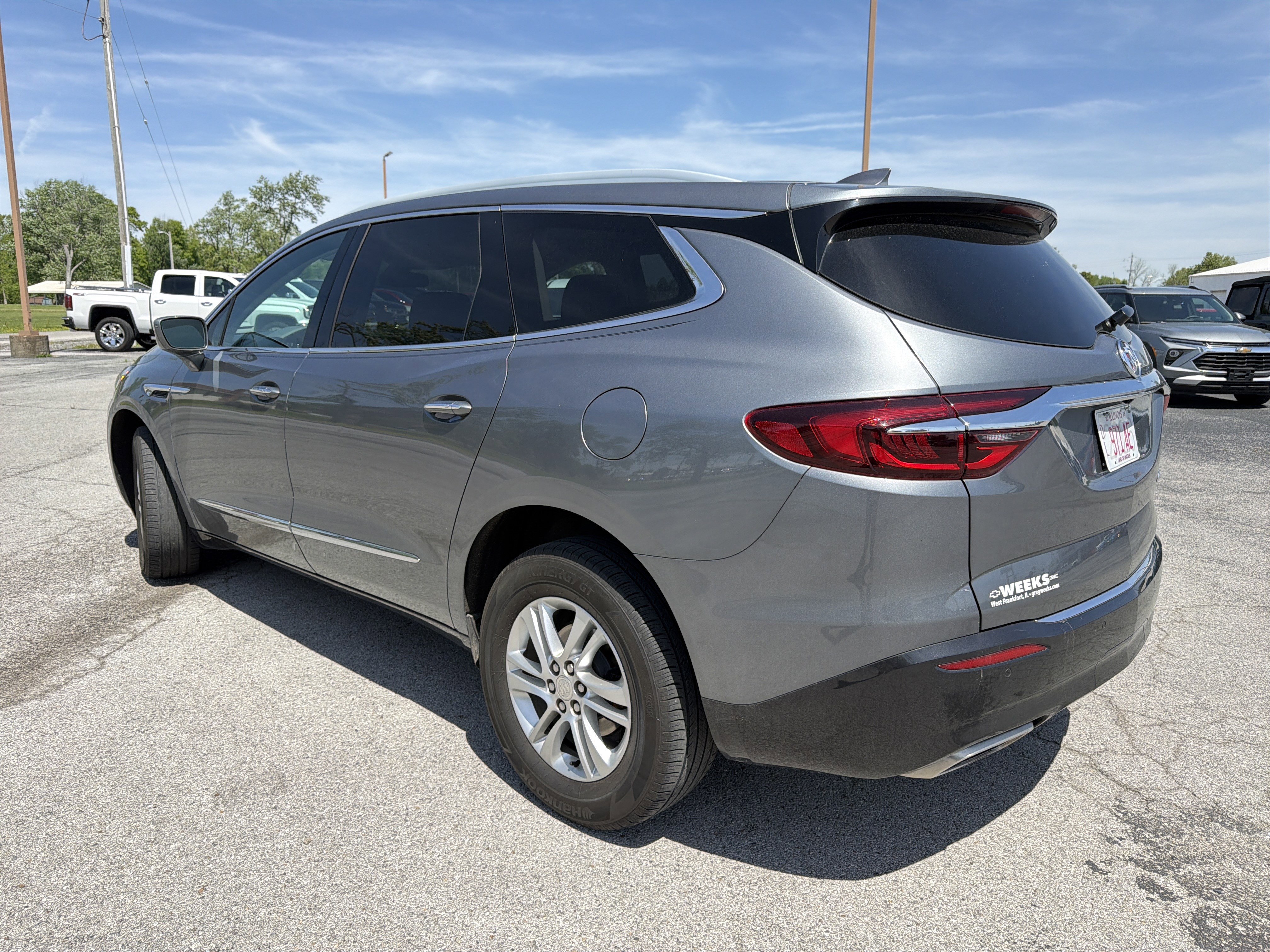 Used 2019 Buick Enclave Essence FWD image 4