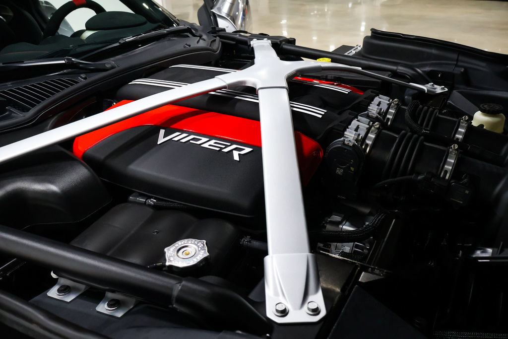 Used 2017 Dodge Viper ACR w/ Extreme Aero Package RWD image 44