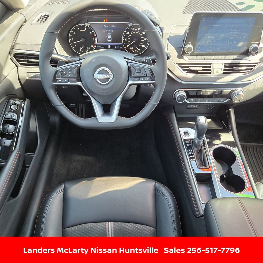 Used 2025 Nissan Altima 2.5 SR image 15