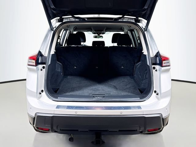Used 2024 Nissan Rogue SV FWD image 22