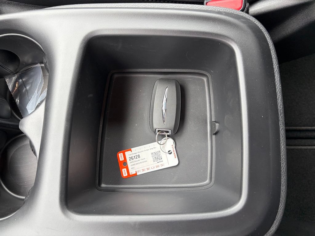 New 2026 Chrysler Pacifica Select AWD/4WD image 35