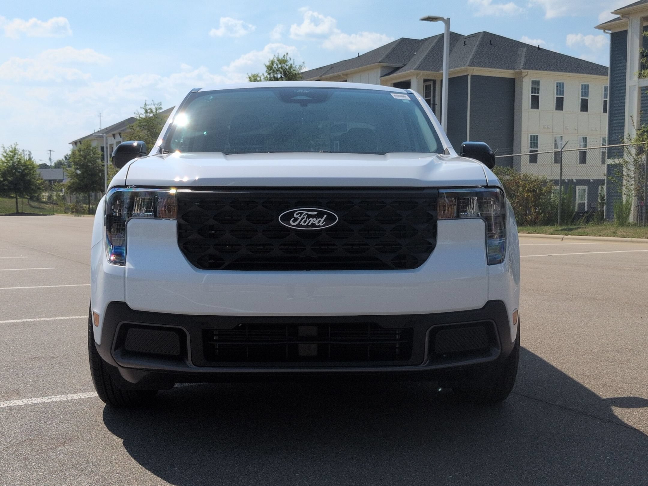 New 2026 Ford Maverick XLT w/ XLT Luxury Package FWD image 9