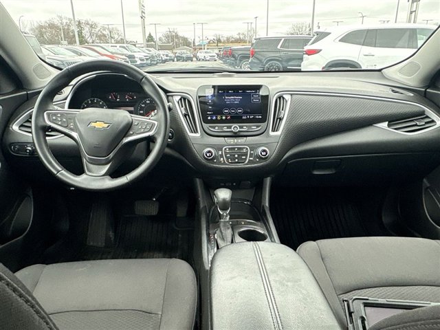 Used 2023 Chevrolet Malibu LT w/ Redline Edition image 19
