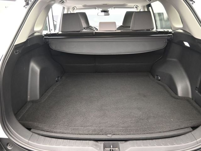 Used 2022 Toyota RAV4 XLE w/ Convenience Package image 19