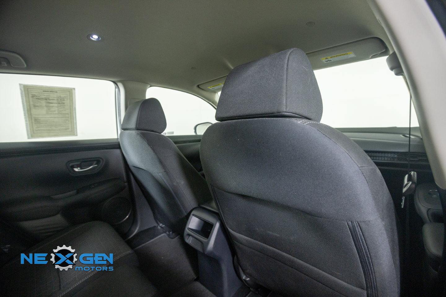 Used 2024 Honda HR-V LX image 38