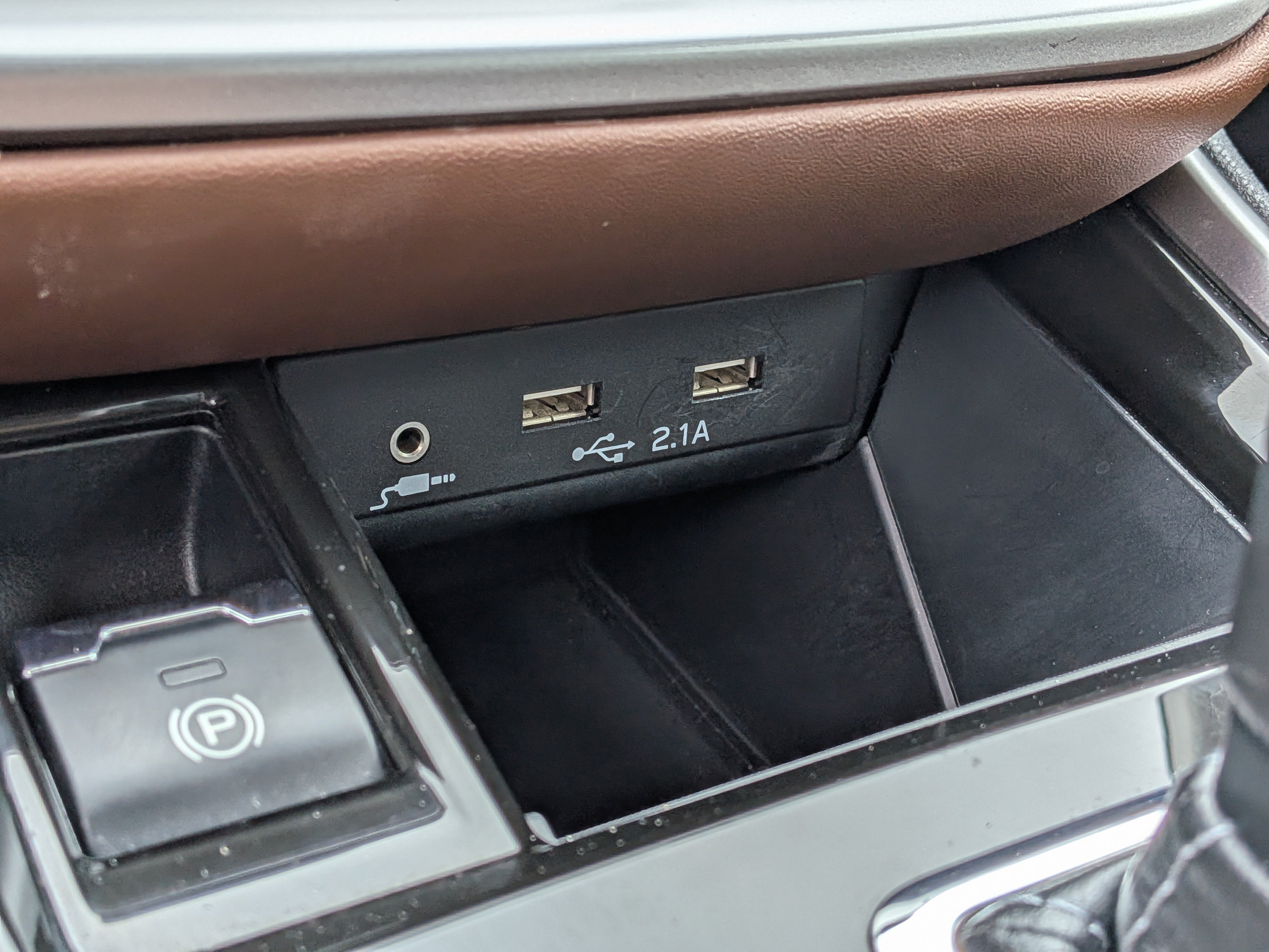 Used 2020 Subaru Outback Touring XT AWD/4WD image 32