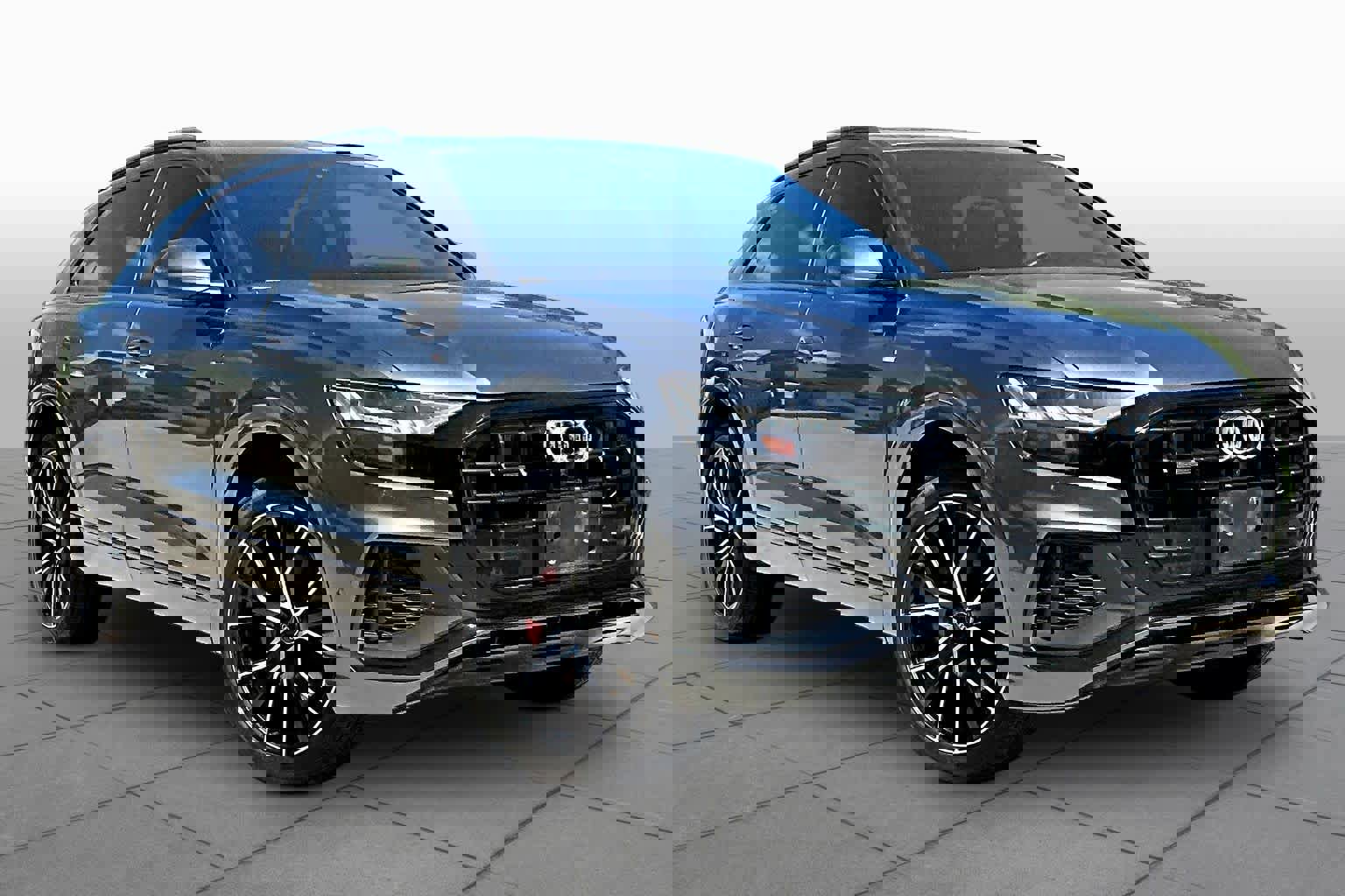 Used 2020 Audi Q8 Prestige image 3