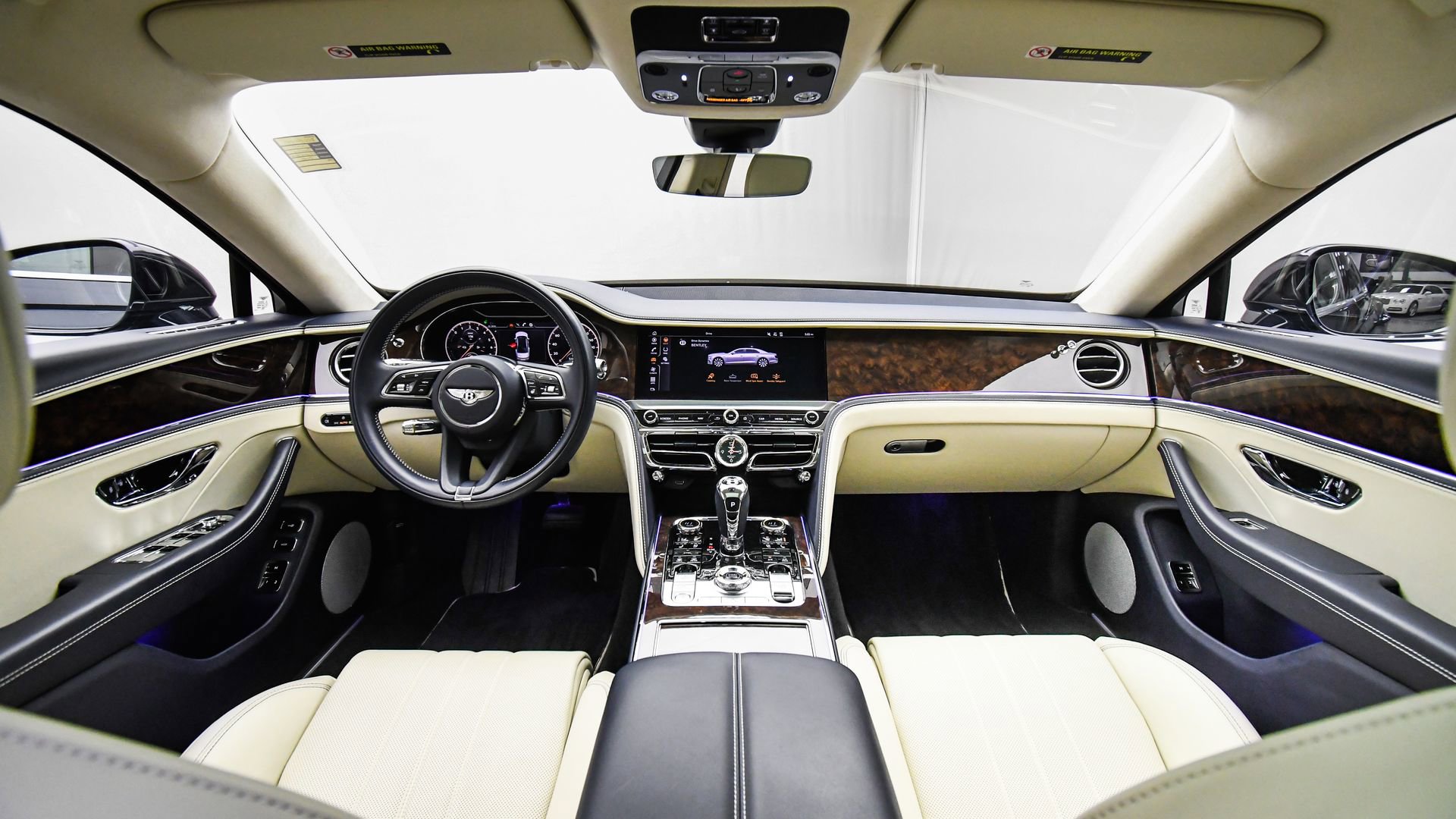 Certified 2024 Bentley Flying Spur Mulliner image 4