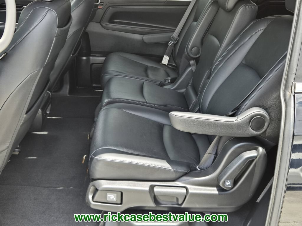 Used 2022 Honda Odyssey Touring image 11