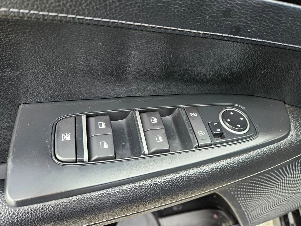 Used 2019 Kia Forte S image 21