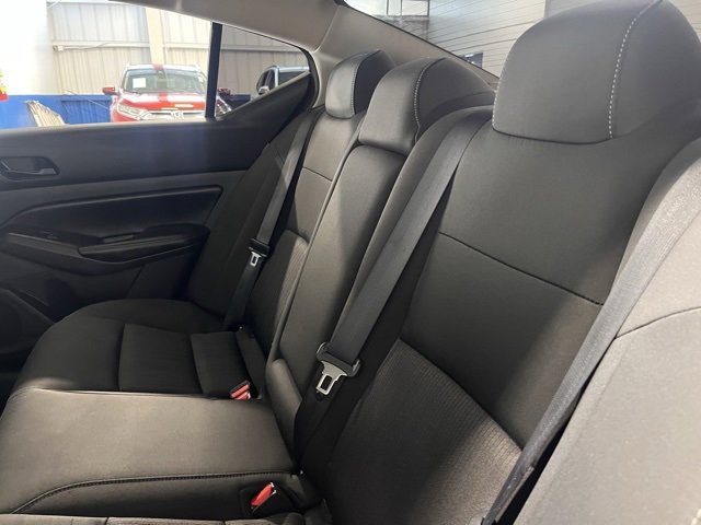 Used 2024 Nissan Altima 2.5 SV image 18