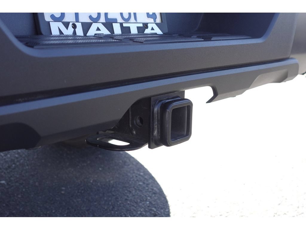 Certified 2025 Toyota Tundra SR5 AWD/4WD image 9