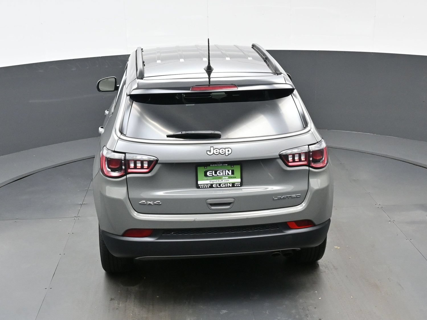 Used 2022 Jeep Compass Limited AWD/4WD image 39