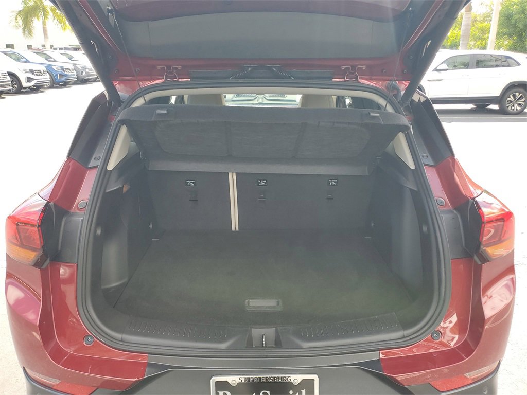 Used 2020 Buick Encore GX Essence w/ Advanced Technology Package image 7