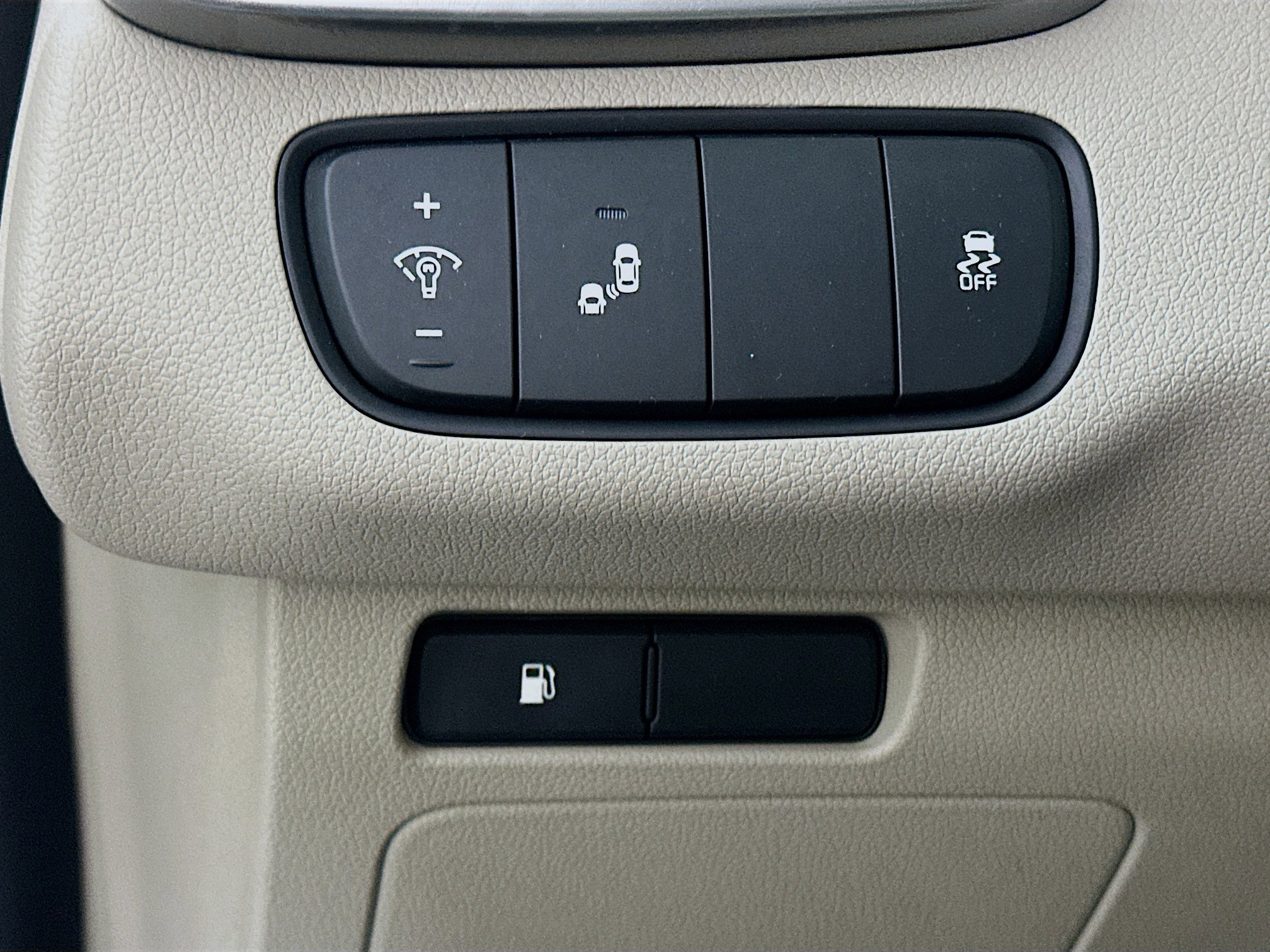 Used 2020 Kia Sorento S image 17