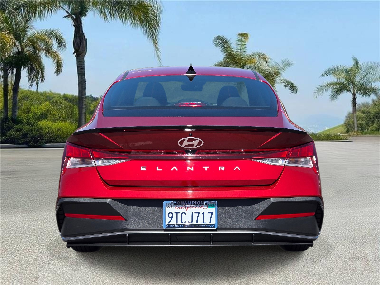 Used 2025 Hyundai Elantra Sport FWD image 5