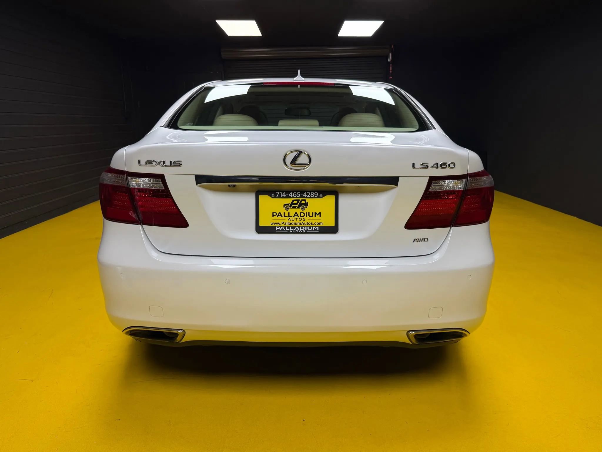 Used 2009 Lexus LS 460 AWD w/ Comfort Seating Pkg image 5