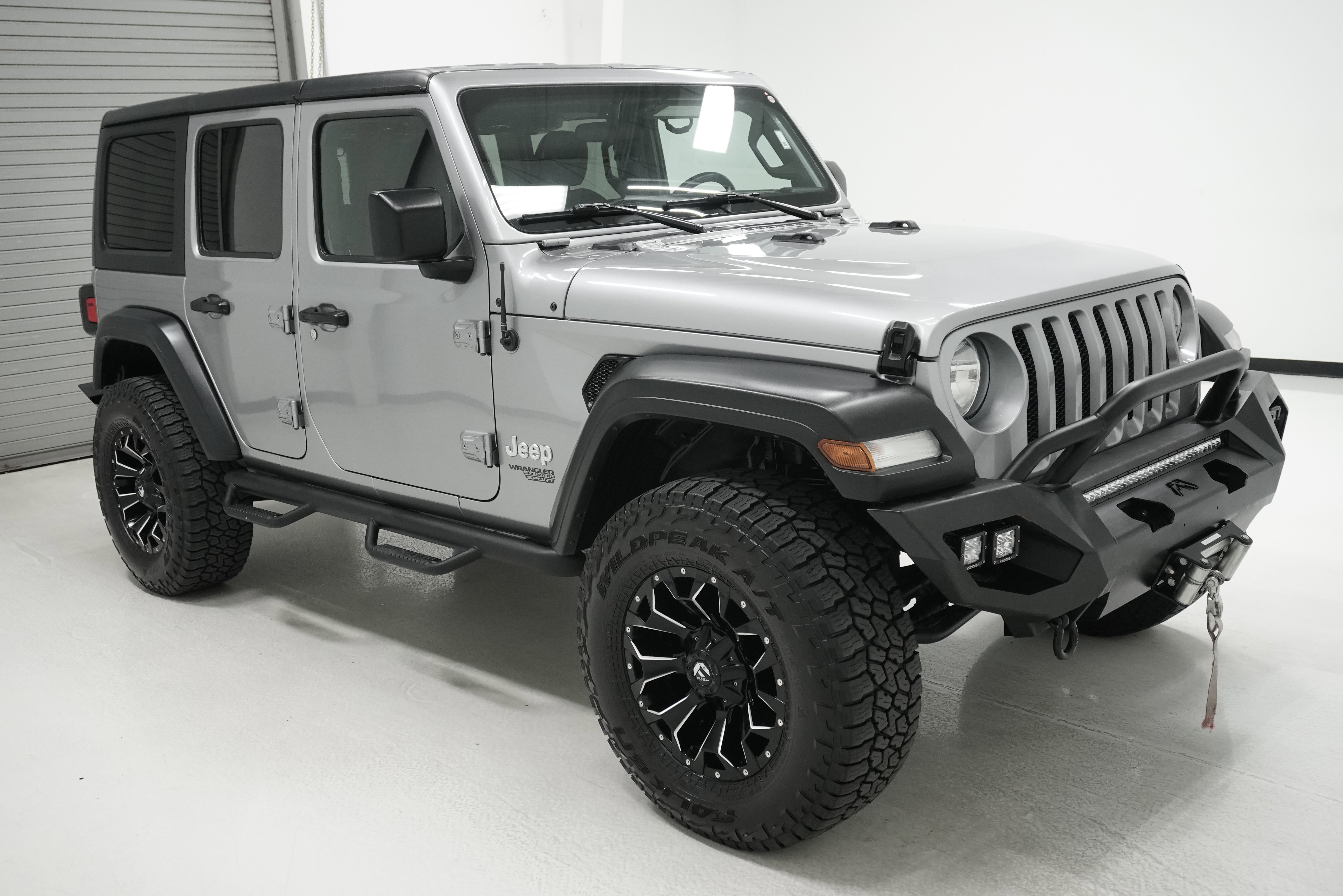 Used 2019 Jeep Wrangler Unlimited Sport S image 3