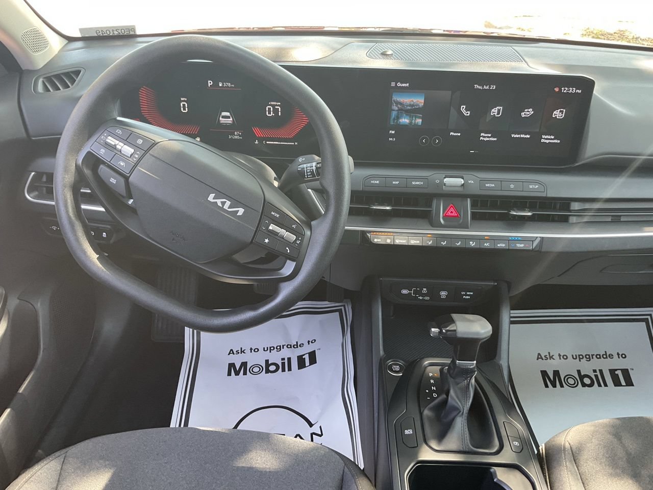 Used 2025 Kia K4 FWD image 15