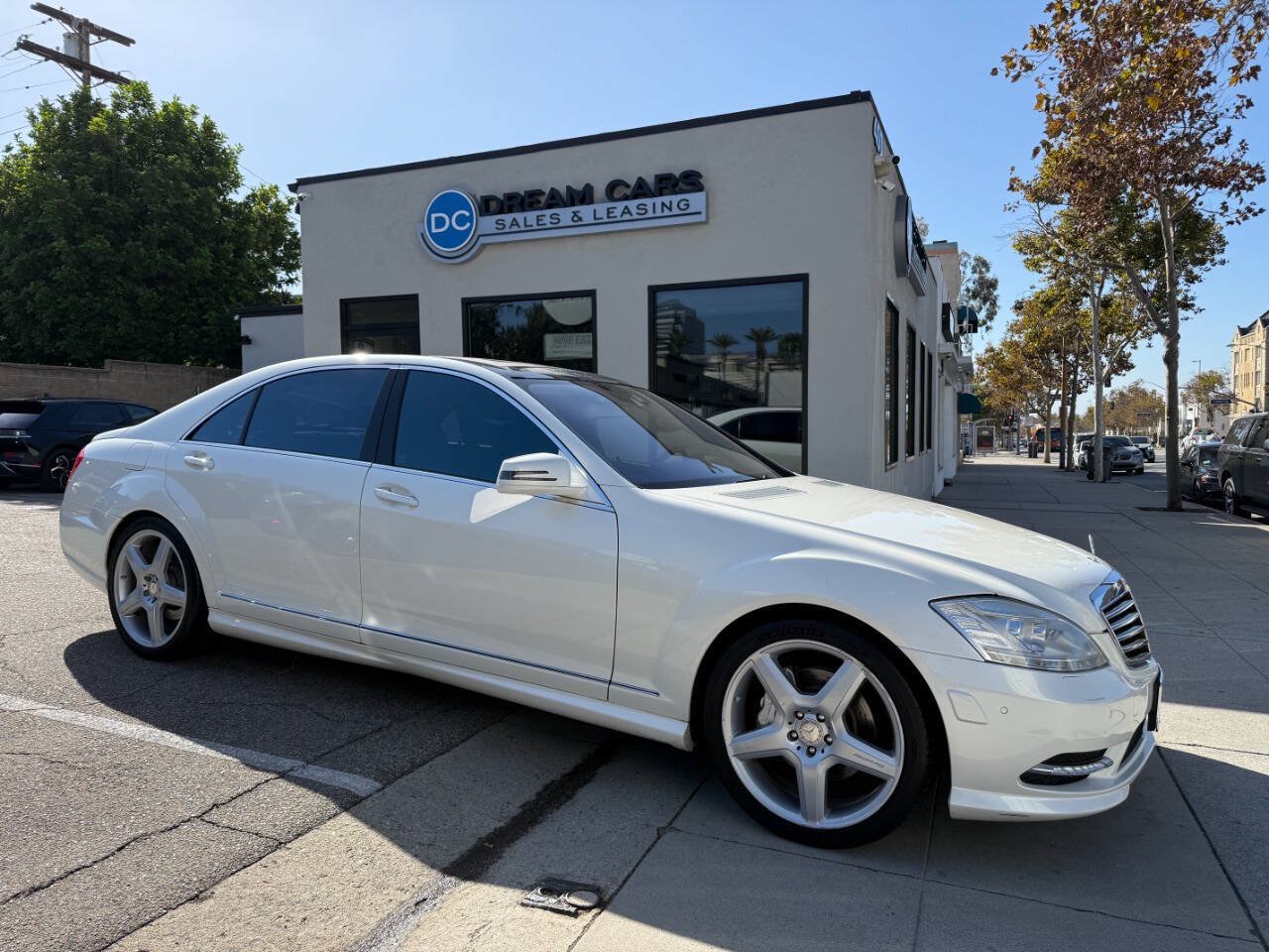 Used 2011 Mercedes-Benz S 550 image 1