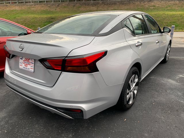 Used 2024 Nissan Altima 2.5 S image 4