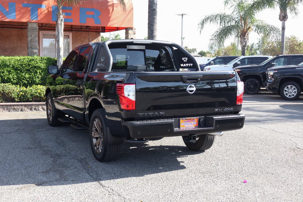 Used 2024 Nissan Titan SV w/ SV Bronze Edition Package AWD/4WD image 6