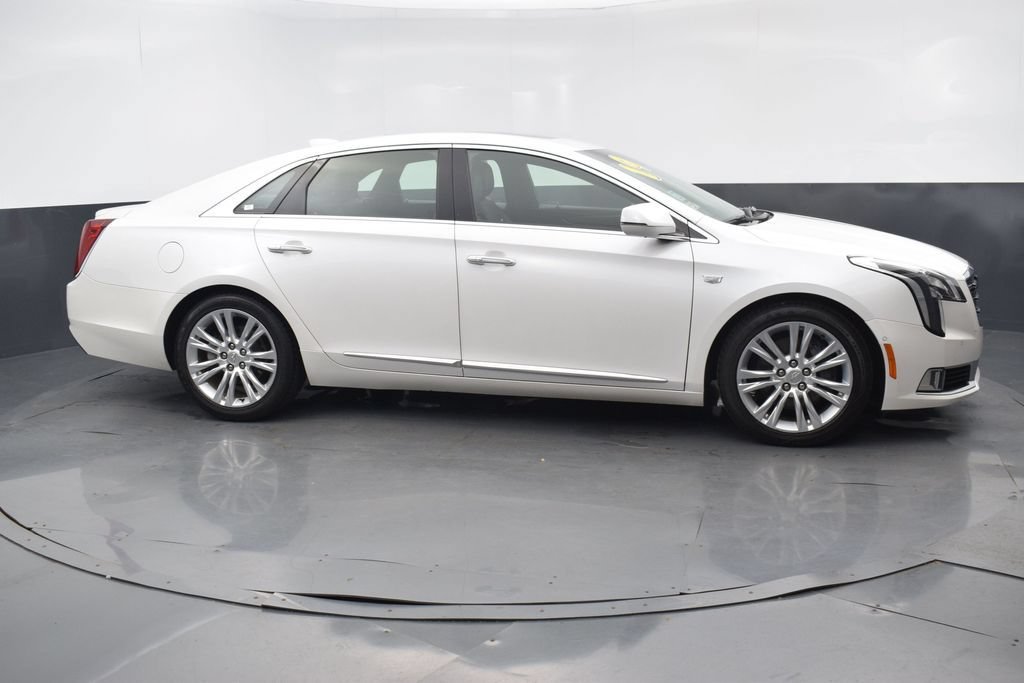 Used 2019 Cadillac XTS Luxury w/ Driver Awareness Package FWD image 7