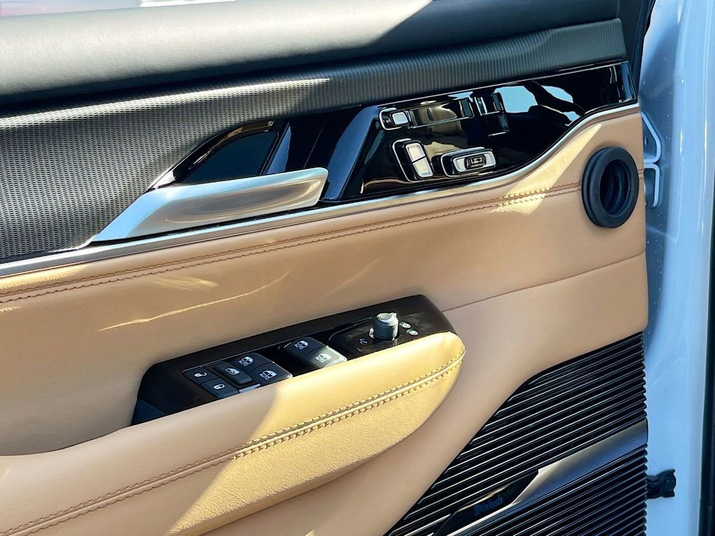 New 2026 Jeep Grand Wagoneer Summit AWD/4WD image 18