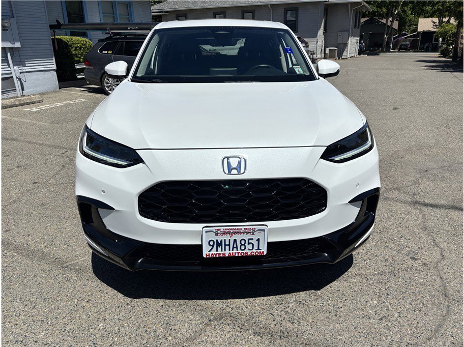 Used 2023 Honda HR-V EX-L image 2