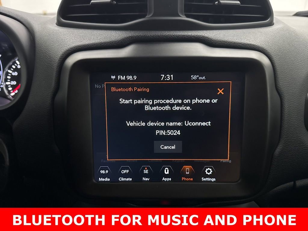 Used 2023 Jeep Renegade Latitude image 3