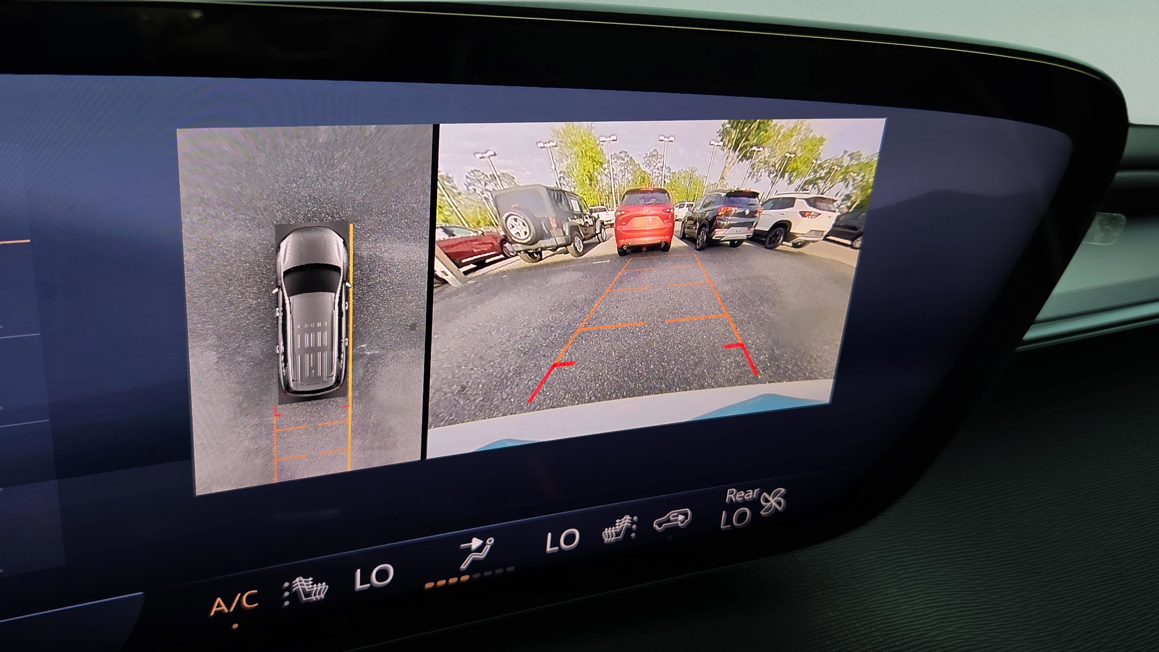 Used 2025 Buick Enclave Sport Touring w/ Power Package image 25