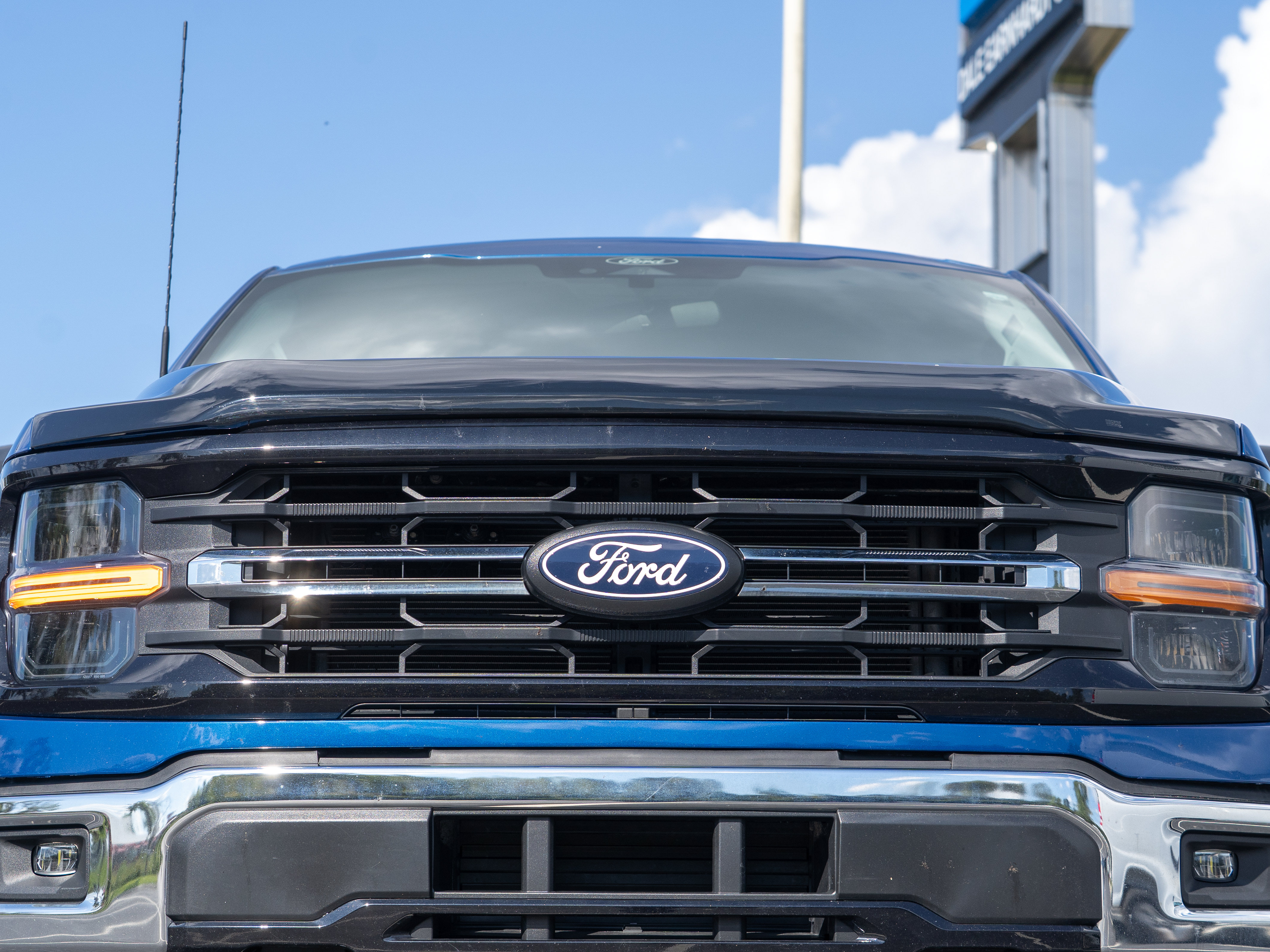Used 2025 Ford F150 XLT w/ Equipment Group 301A Standard AWD/4WD image 34