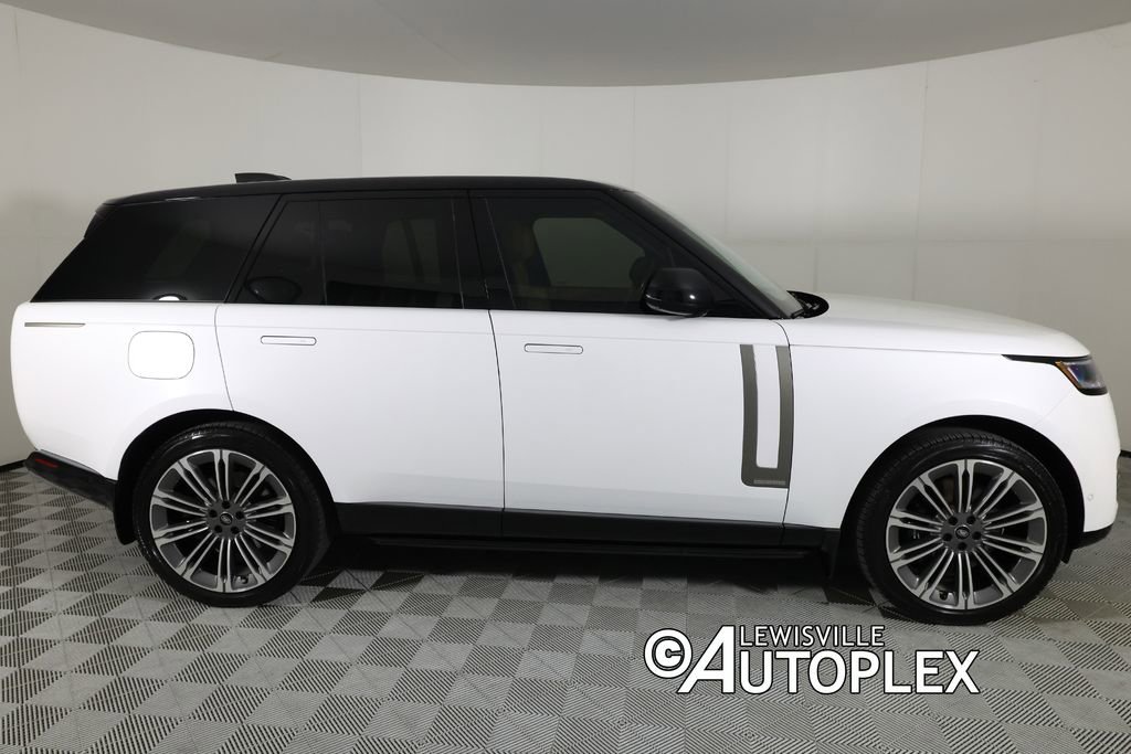 Used 2024 Land Rover Range Rover Autobiography AWD/4WD image 4