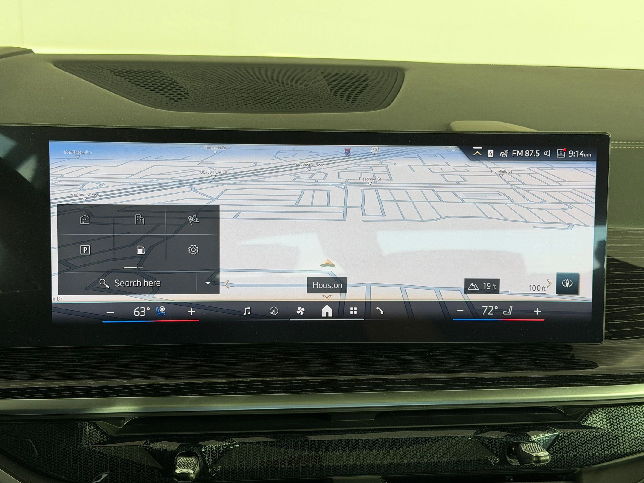 New 2026 BMW X5 xDrive50e w/ Executive Package image 26