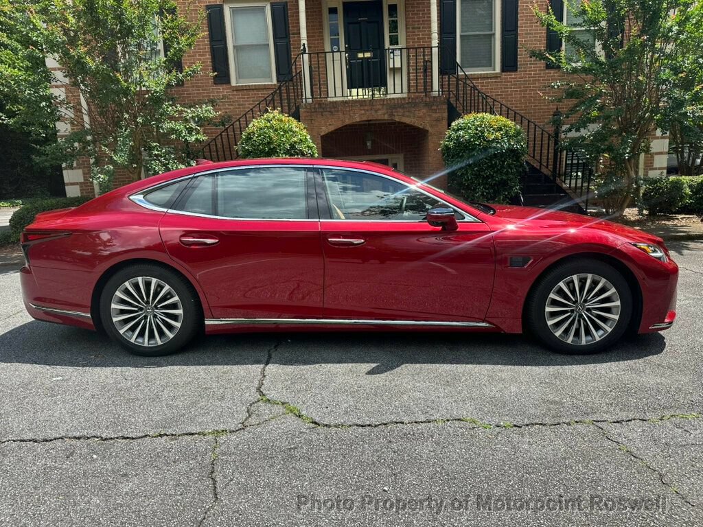 Used 2024 Lexus LS 500h AWD w/ Luxury Package image 36